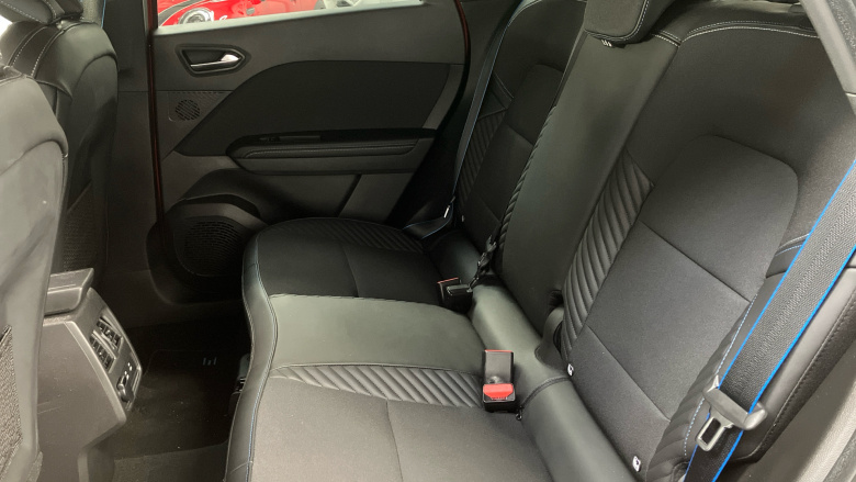 Renault Captur 1.6 E-Tech Full Hybrid 145 Esprit Alpine 5dr Auto Hybrid Hatchback